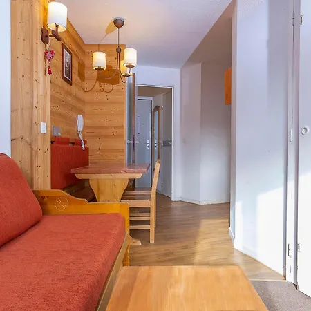 2 Pieces 5 Pers, Proche Centre, Pistes Et Luge, Avec Balcon Sud, Wi-fi Et Casier A - Fr-1-314-263 Apartment *